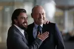 Foto zur News: Fernando Alonso und Ron Dennis (McLaren)