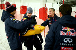 Foto zur News: Daniel Ricciardo, Daniil Kwjat und David Coulthard (Red Bull)