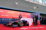 Foto zur News: Präsentation des Toro-Rosso-Renault STR10