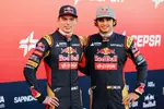 Foto zur News: Max Verstappen und und Carlos Sainz jun. (Toro Rosso)