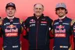 Foto zur News: Max Verstappen, Franz Tost und Carlos Sainz jun. (Toro Rosso)