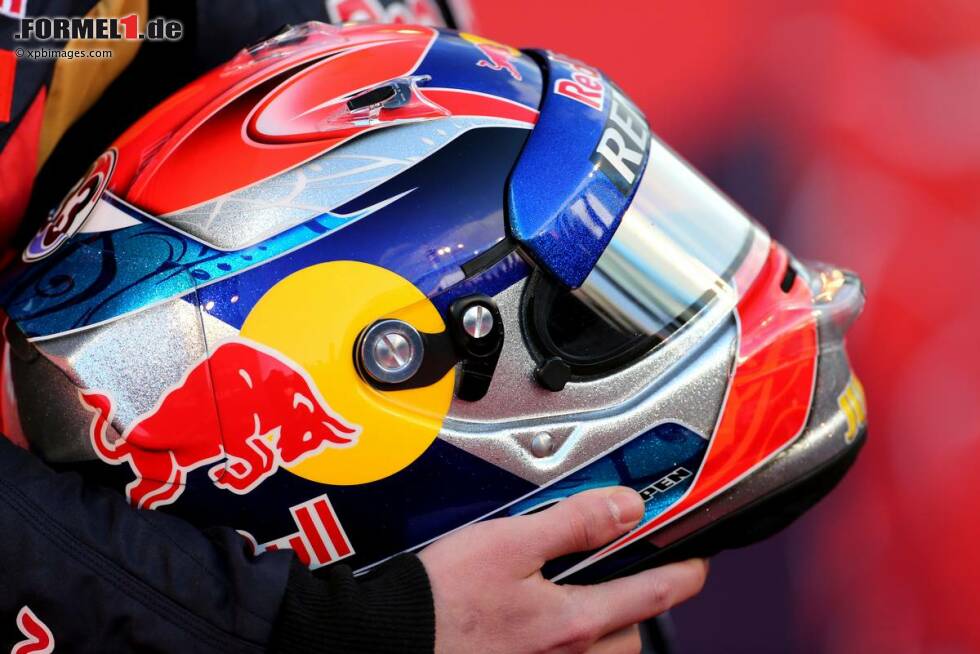Foto zur News: Helm von Max Verstappen (Toro Rosso)