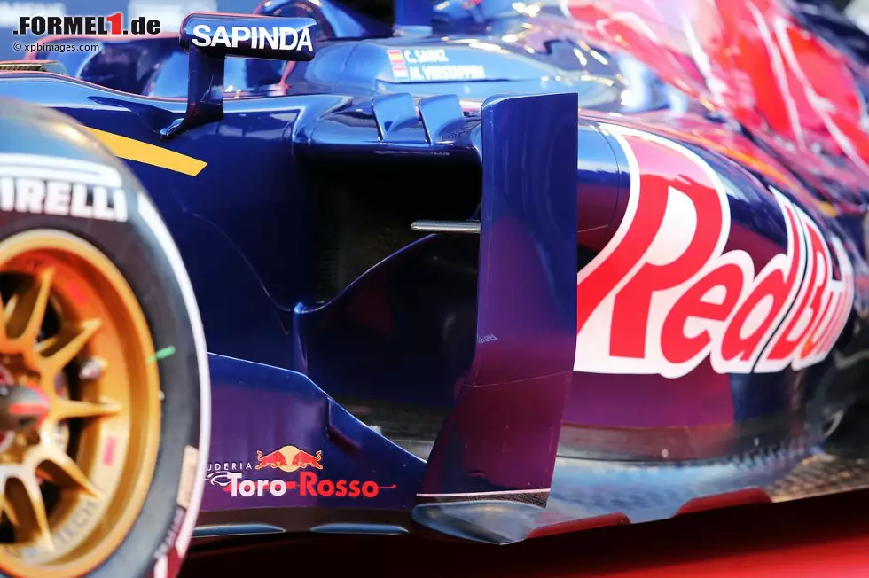 Foto zur News: Toro-Rosso-Renault STR10