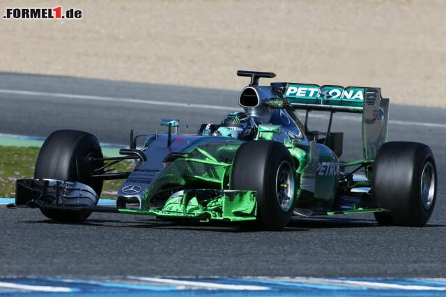 Foto zur News: Auch für Landsmann Nico Rosberg lief es hervorragend. Mercedes setzte nicht auf die Bestzeit sondern auf ein umfangreiches Testprogramm (inklusive FloViz). Der Silberpfeil schaffte sagenhafte 157 Runden und lag mit einer knappen halben Sekunde Rückstand auf Rang drei.