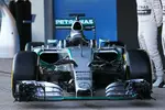 Foto zur News: Präsentation des Mercedes F1 W06 Hybrid