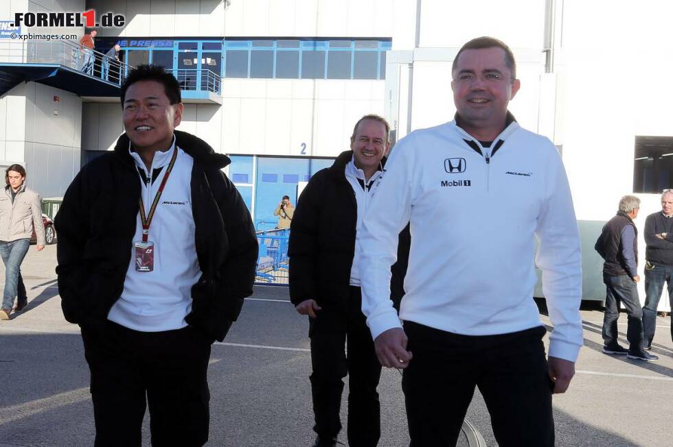 Foto zur News: Yasuhisa Arai und Eric Boullier (McLaren)