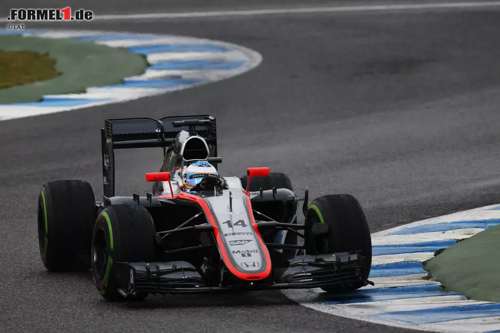 Foto zur News: Fernando Alonso (McLaren)