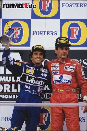 Foto zur News: Alain Prost und Ayrton Senna schlossen Ende 1993 Frieden. Jetzt durch die besten Bilder von Sennas Karriere und der Rivalität der beiden klicken!