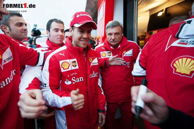 Foto zur News: Schon ein halber Italiener: Sebastian Vettel ist angekommen bei Ferrari