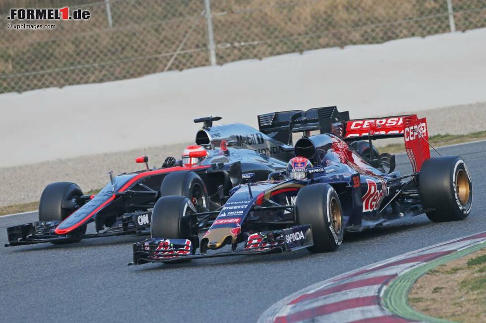 Foto zur News: Jenson Button (McLaren) und Jos Verstappen