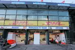 Foto zur News: Garage des Manor-Teams