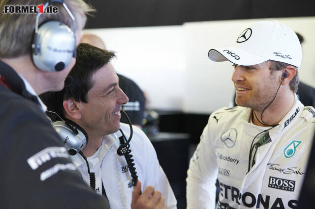 Foto zur News: Toto Wolff mit Nico Rosberg (Mercedes AMG Petronas Formula One Team)