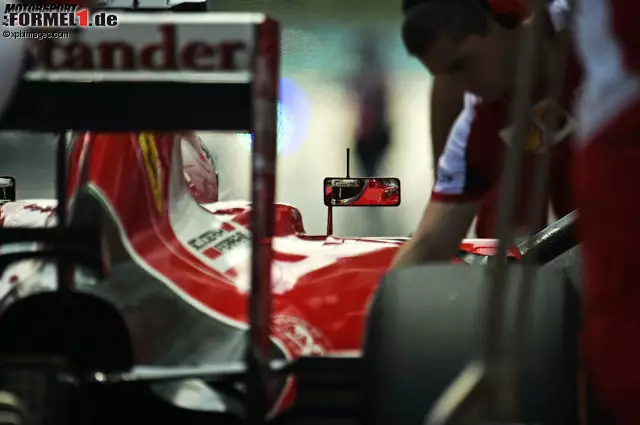 Sebastian Vettel (Scuderia Ferrari) Foto zur News: Sebastian Vettel (Scuderia Ferrari)