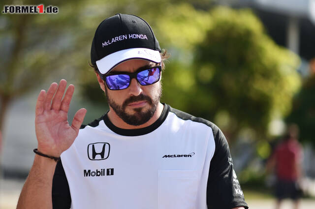 Foto zur News: Fernando Alonso (McLaren Honda)