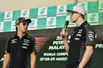 Foto zur News: Sergio Perez (Force India) und Nico Hülkenberg (Force India)