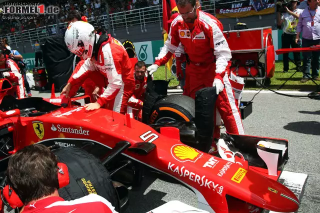 Sebastian Vettel (Scuderia Ferrari) Foto zur News: Sebastian Vettel (Scuderia Ferrari)