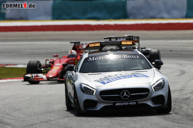 Foto zur News: Dann kam das Safety-Car und Sebastian Vettel entschied sich gegen einen Stopp - das war die Vorentscheidung, denn so baute der Deutsche den Vorsprung auf Silber auf