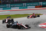 Foto zur News: Fernando Alonso (McLaren), Jenson Button (McLaren) und Kimi Räikkönen (Ferrari)