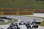 Foto zur News: Lewis Hamilton (Mercedes), Daniel Ricciardo (Red Bull), Nico Rosberg (Mercedes) und Felipe Massa (Williams)
