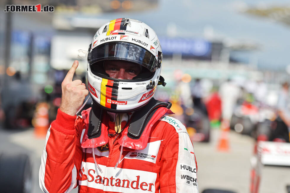 Foto zur News: Sebastian Vettel bekommt per Pressemitteilung Lob des großen Bosses