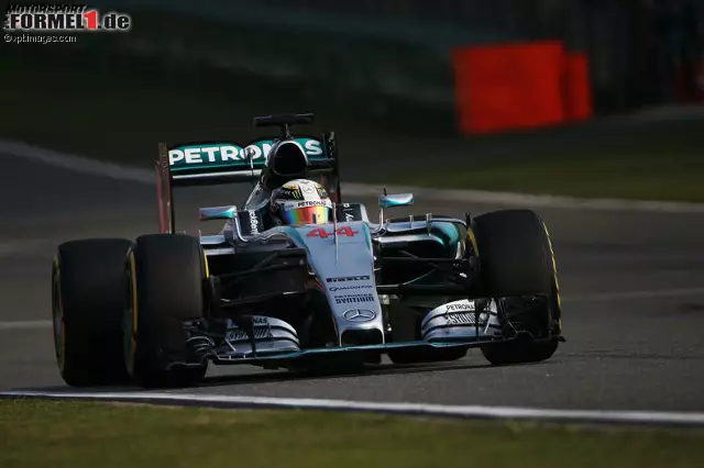 Lewis Hamilton (Mercedes AMG Petronas Formula One Team) Foto zur News: Lewis Hamilton (Mercedes AMG Petronas Formula One Team)