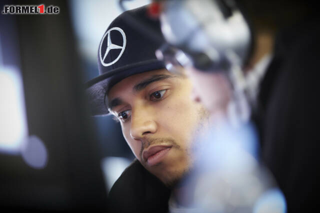 Foto zur News: Ein Schwächemoment bei Lewis Hamilton: Q3 lief nicht vollkommen optimal