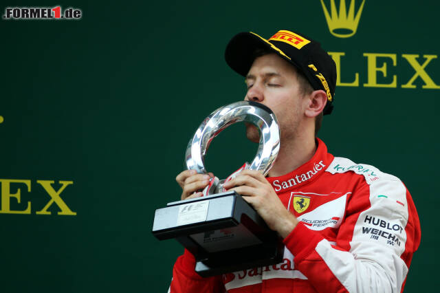 Foto zur News: Sebastian Vettel war auch mit dem dritten Platz heute mehr als zufrieden