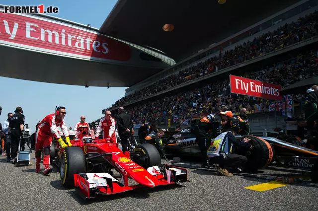 Kimi Räikkönen (Scuderia Ferrari) Foto zur News: Kimi Räikkönen (Scuderia Ferrari)