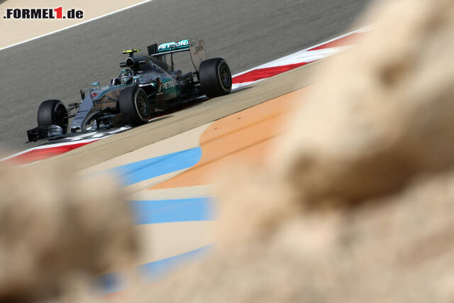 Foto zur News: Nico Rosberg war am Freitag immerhin etwas schneller als Lewis Hamilton