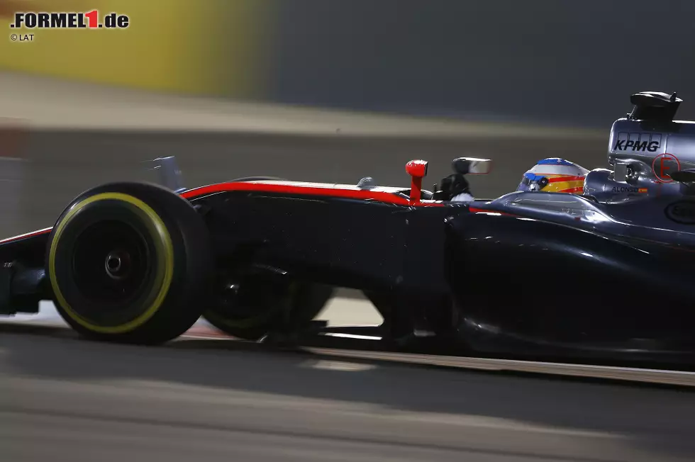 Foto zur News: Fernando Alonso (McLaren)