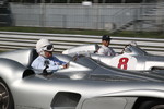 Foto zur News: Lewis Hamilton und Stirling Moss