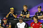 Foto zur News: Felipe Nasr (Sauber), Nico Rosberg (Mercedes), Daniil Kwjat (Red Bull), Roberto Merhi (Manor-Marussia), Fernando Alonso (McLaren) und Carlos Sainz (Toro Rosso)