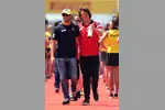 Foto zur News: Felipe Nasr (Sauber) und Roberto Merhi (Manor-Marussia)