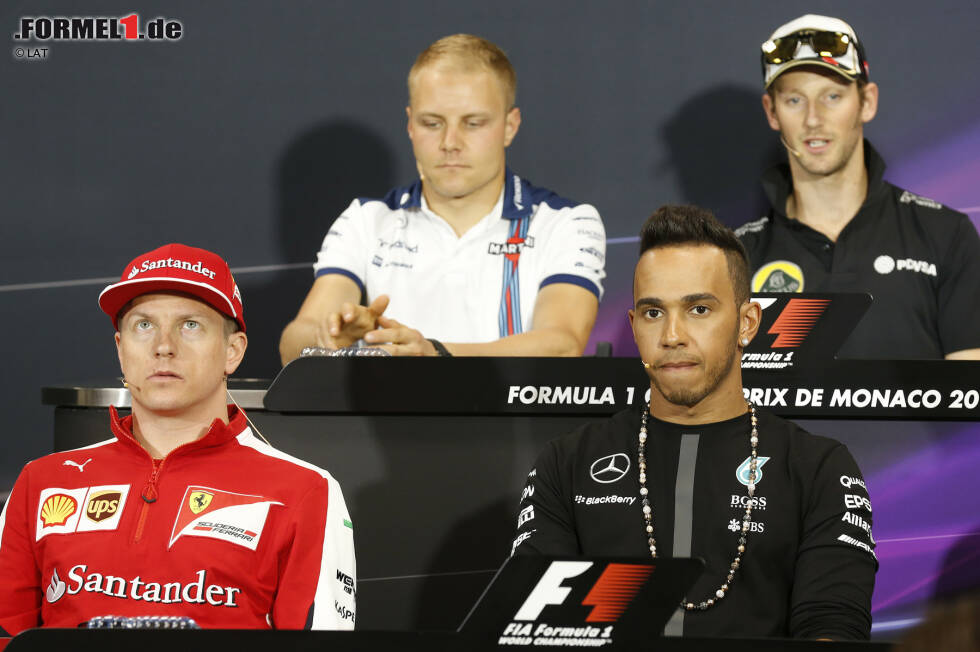 Foto zur News: Valtteri Bottas (Williams), Romain Grosjean (Lotus), Lewis Hamilton (Mercedes) und Kimi Räikkönen (Ferrari)