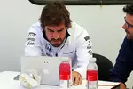 Foto zur News: Fernando Alonso (McLaren)