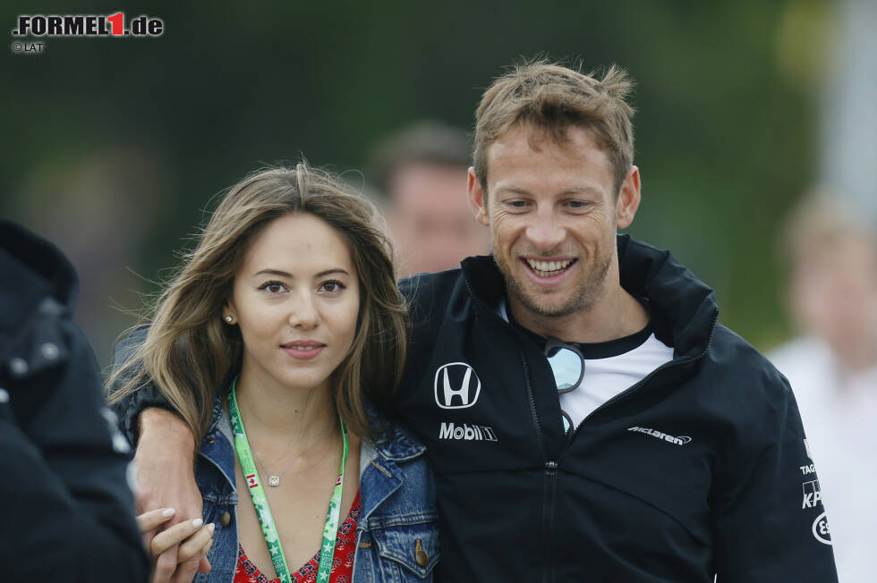 Foto zur News: Jenson Button (McLaren) mit Frau Jessica