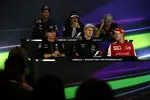 Foto zur News: Daniel Ricciardo (Red Bull), Fernando Alonso (McLaren), Carlos Sainz (Toro Rosso), Nico Rosberg (Mercedes), Nico Hülkenberg (Force India) und Sebastian Vettel (Ferrari)