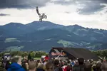 Gallerie: Red-Bull-X-Fighters sorgen für Unterhaltung