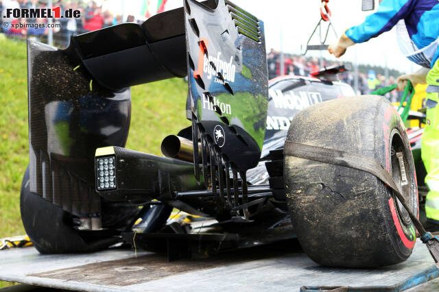 Foto zur News: Fernando Alonsos Rennen in Österreich war schnell beendet