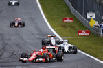 Foto zur News: Sebastian Vettel (Ferrari), Felipe Massa (Williams) und Nico Hülkenberg (Force India)