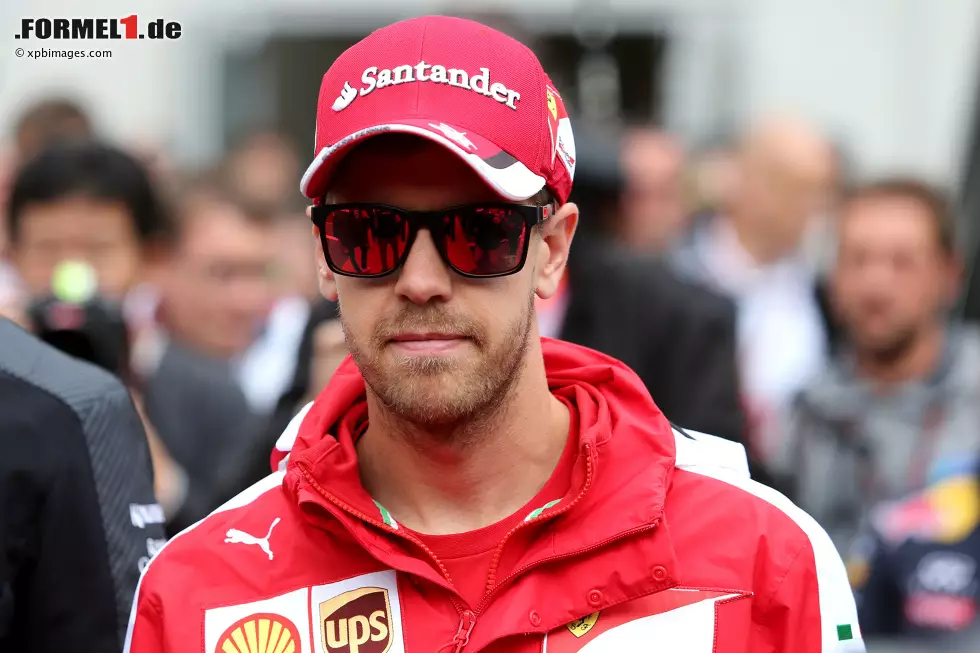 Foto zur News: Sebastian Vettel (Ferrari)