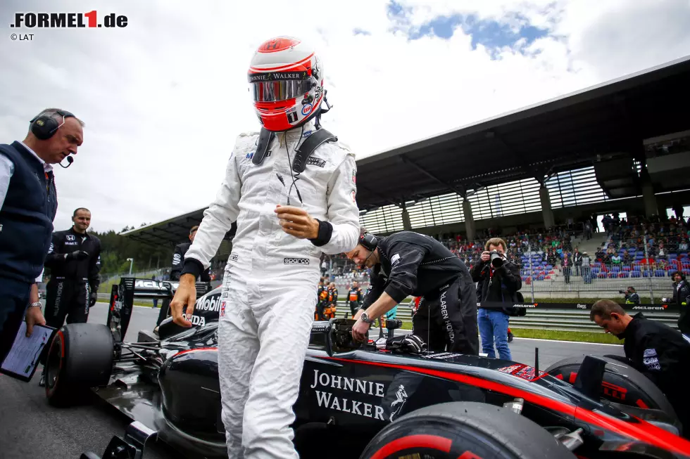 Foto zur News: Jenson Button (McLaren)