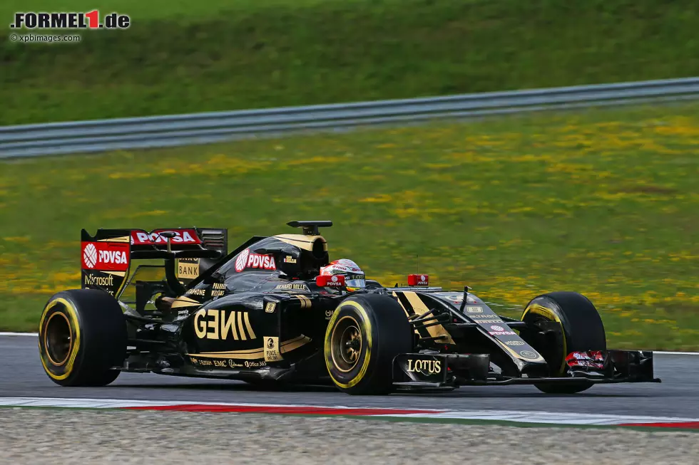 Foto zur News: Romain Grosjean (Lotus)