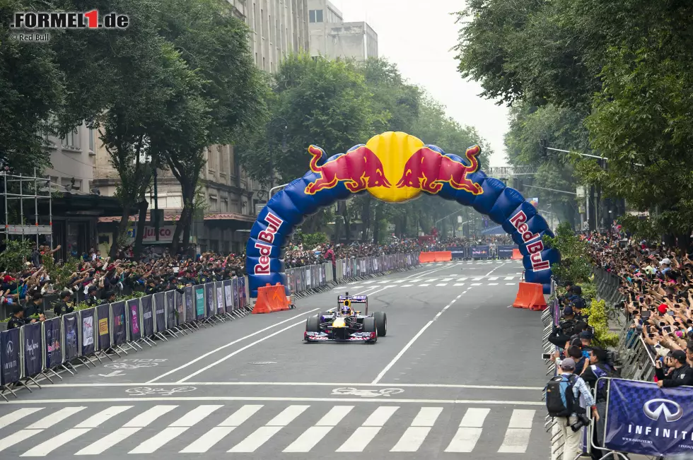 Foto zur News: Carlos Sainz (Toro Rosso)