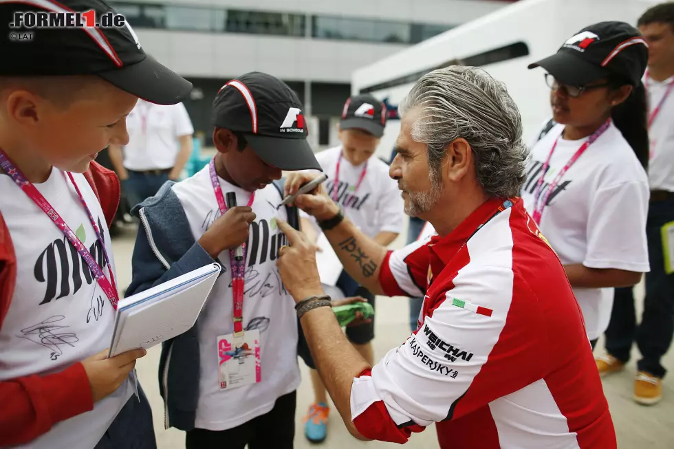 Foto zur News: Maurizio Arrivabene (Ferrari)