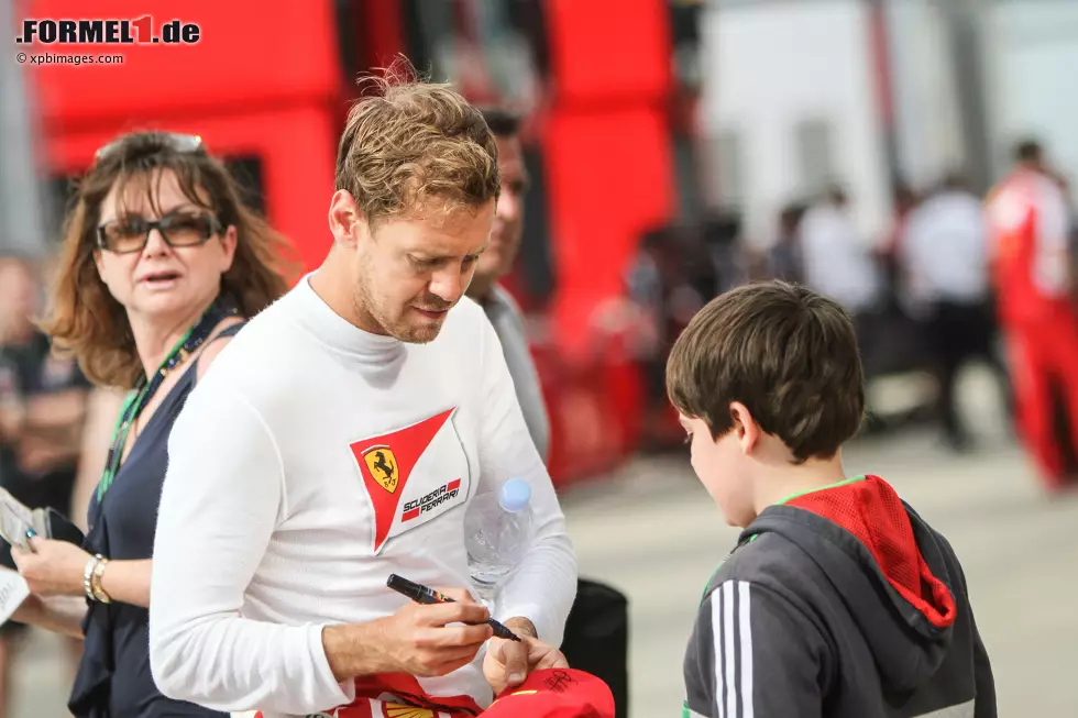 Foto zur News: Sebastian Vettel (Ferrari)