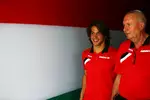 Foto zur News: Roberto Merhi (Manor-Marussia) und John Booth