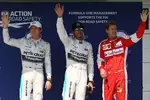 Foto zur News: Lewis Hamilton (Mercedes), Nico Rosberg (Mercedes) und Sebastian Vettel (Ferrari)