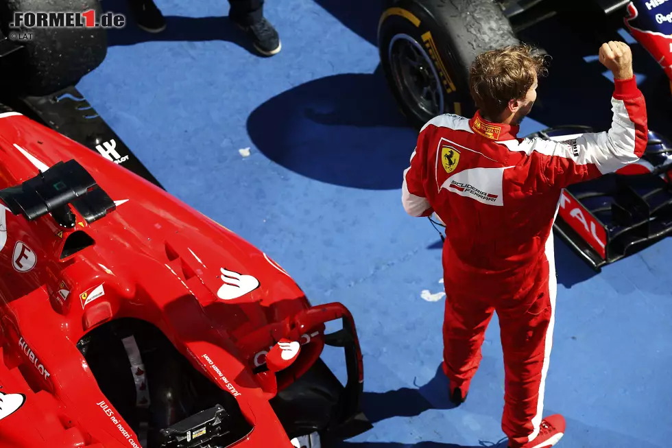 Foto zur News: Sebastian Vettel (Ferrari)