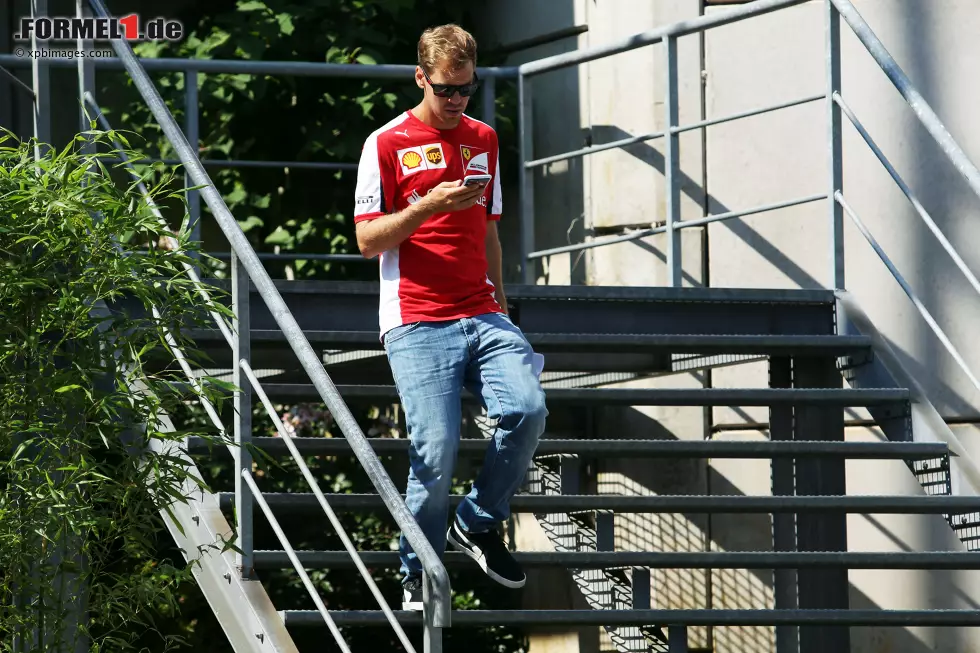 Foto zur News: Sebastian Vettel (Ferrari)